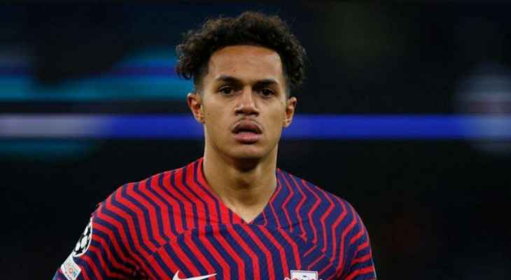 ليفربول يعلن اعارة مهاجمه فابيو كارفاليو إلى هال سيتي