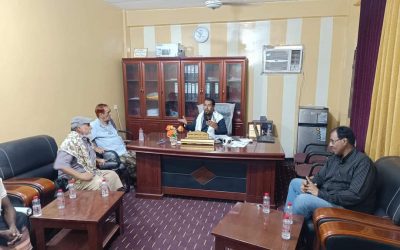 مدير عام مديرية خنفر “اليوسفي “يلتقي رئيس وأعضاء اللجنة الأهلية بمنطقة الإرشاد جعار