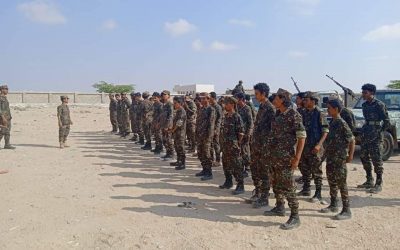 القوات الخاصة بمديرية احور تدشّن العام التدريبي الجديد بعرض عسكري
