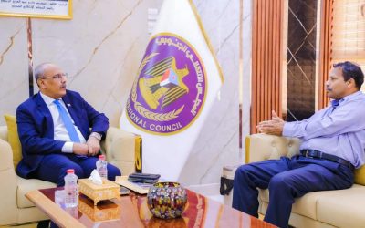 الكثيري يلتقي محافظ محافظة أبين اللواء أبوبكر حسين