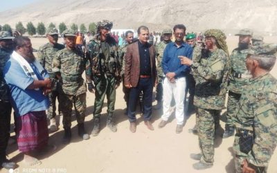 نائب رئيس أنتقالي أبين يزور لواء شهداء المقاومة الجنوبية ويشيد بالانضباط والجاهزية