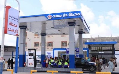 مصادر تكشف عن نوعية البنزين المباع في عدن ودرجة جودته