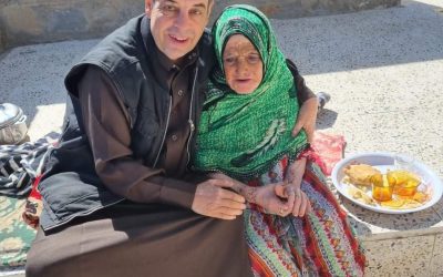 قصتنا أنا وأمي وخالتي البٌنه !