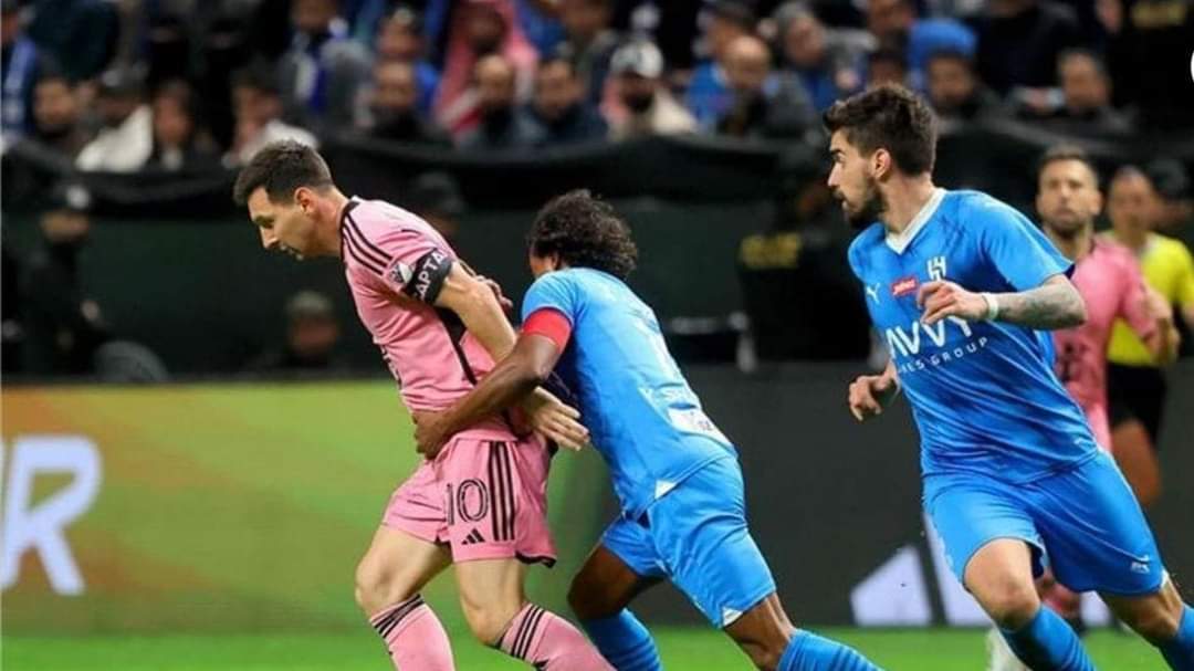 الهلال يهزم إنتر ميامي بحضور ميسي