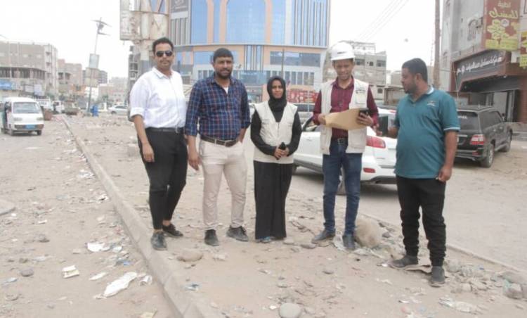 العاصمة عدن: تسليم مشروع تأهيل شارع التقنية المرحلة الأولى للجهة المنفذة