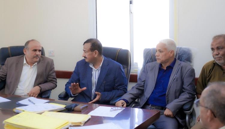 محافظ شبوة يشيد بانتظام اعمال الاجهزة القضائية بالمحافظة