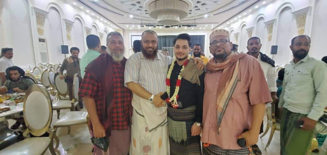 تهنئة للشاب الخلوق مشير رياض أحمد محمد سيف بمناسبة الزواج