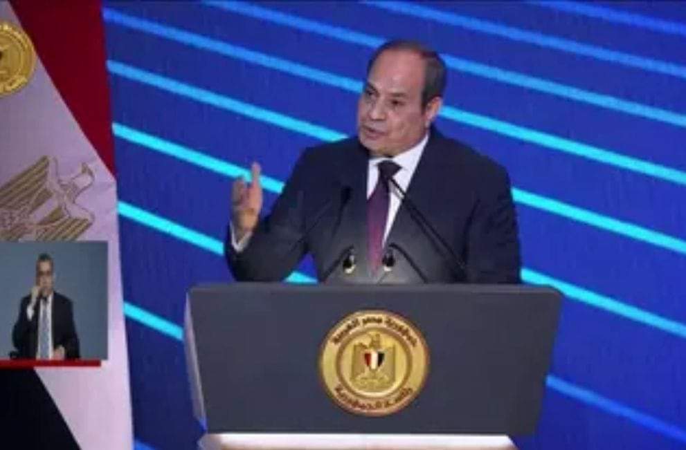 السيسي يقر رفع الحد الأدنى للأجور في مصر لـ6 آلاف جنيه