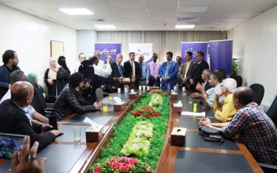 ايماناً بدعمه لتعزيز القيم الانسانية في المجتمع .. “كاك بنك” يكرم عامل نظافة بمطار عدن ثناءاً على أمانته