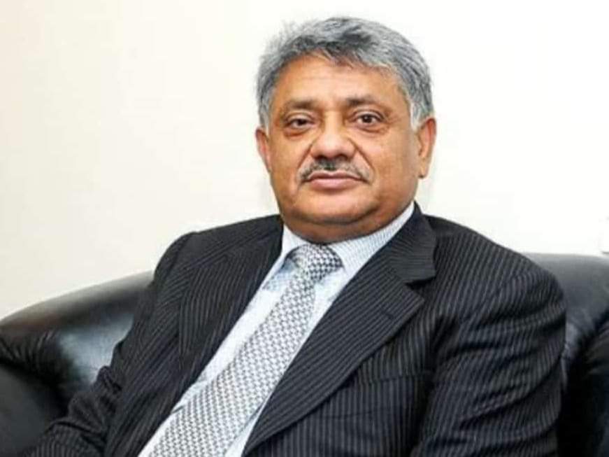 “الوالي” رئيس الغرفة التجارية والصناعية أبين يبعث رسالة تعزية ومواساة في وفاة الدكتور خالد راجح شيخ