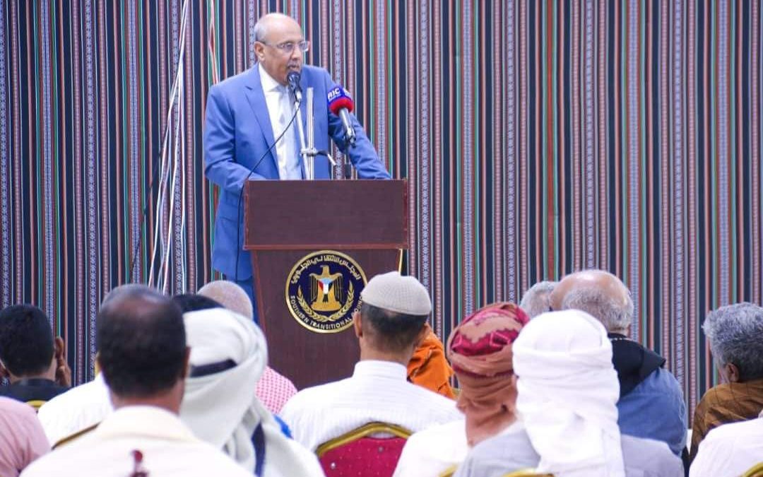 الكثيري يعقد لقاءً بأعضاء الجمعية الوطنية في حضرموت