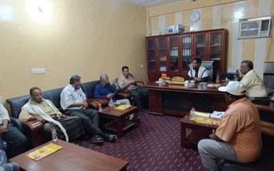 مدير عام  خنفر “اليوسفي”يلتقي مدير التحصين في المحافظة ومدير الصحة  في المديرية ومناقشة تدشين حملة التحصين ضد شلل الأطفال