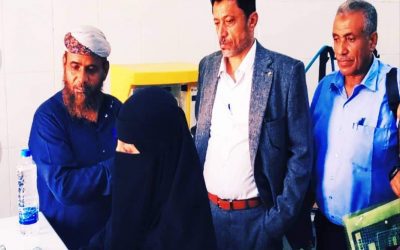 رئيس انتقالي أبين يتفقد مختبرات مركز ألابحاث الزراعي بمدينة الكود