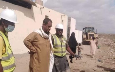 مدير عام مديرية خنفر “اليوسفي” يتفقد  حملة النظافة في حافه قدر الله بجعار