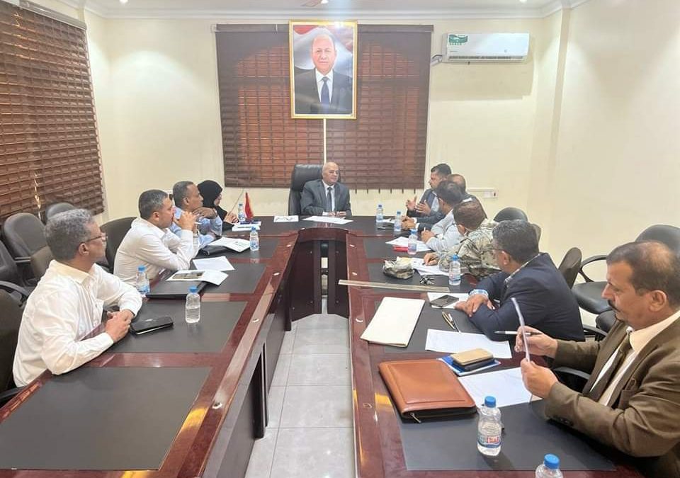 خلية إدارة أزمة السفينة “روبيمار” تعقد لقاء مع المنظمات الدولية حول مستجدات وضع سفينة الشحن المنكوبة