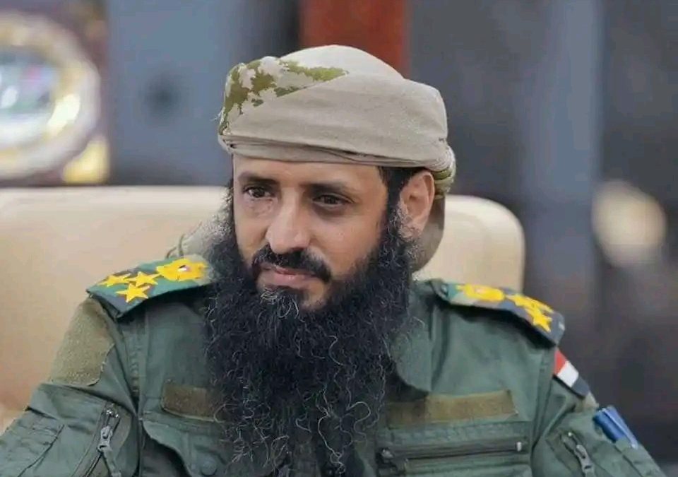 العميد الوالي يُعزي العميد أحمد المرهبي في استشهاد نجله (محمد)