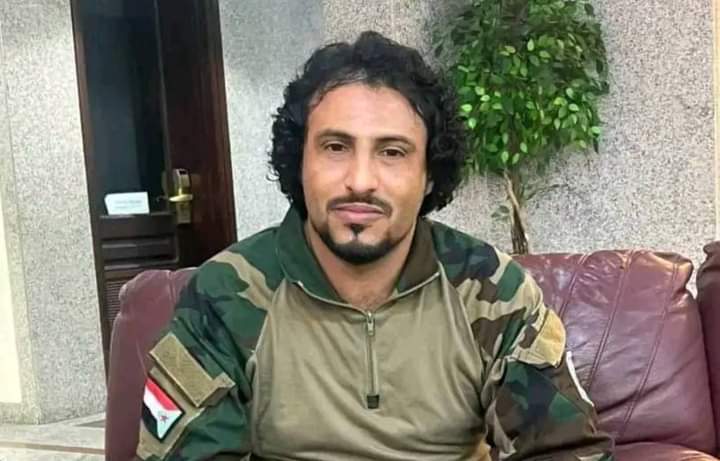 القائد “السيد” يبعث رسالة تعزية ومواساة إلى رئيس الدائرة الأمنية  في المجلس الإنتقالي الجنوبي باستشهاد نجله بتفجير إرهابي غادر