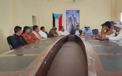 اجتماع مشترك لقيادة الانتقالي والسلطة المحلية في يهر يافع لمناقشة أوضاع المديرية .