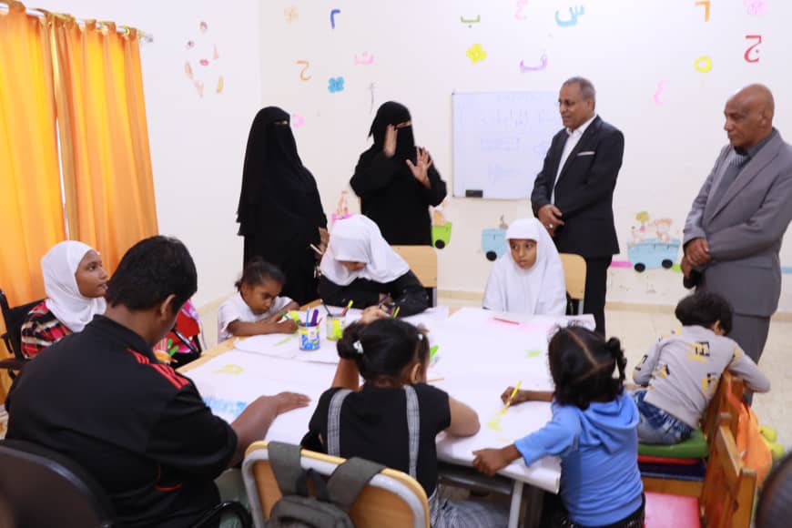 «كاك بنك» يدعم  احتياجات مؤسسة الحق في الحياة ويعلن عن  توفير أجهزة ومعدات طبية لأطفال الشلل الدماغي