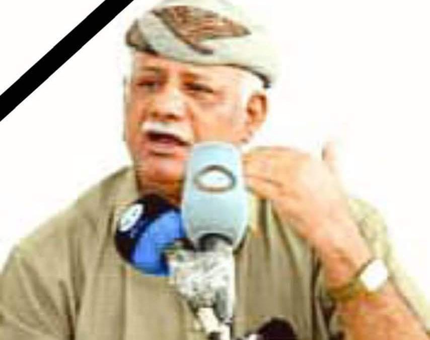 الدكتور فضل الربيعي يعزي بوفاة العميد صالح محسن القاضي