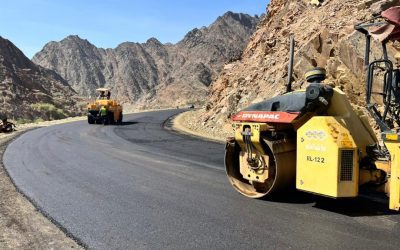 الانتهاء من أعمال الاسفلت للكيلو 30 في مشروع طريق باتيس رصد معربان