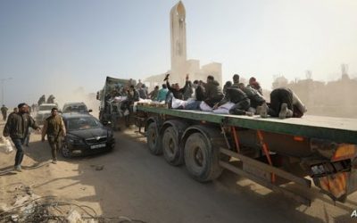 قتلى أثناء توزيع مساعدات في غزة.. والجيش الإسرائيلي ينفي إطلاق النار