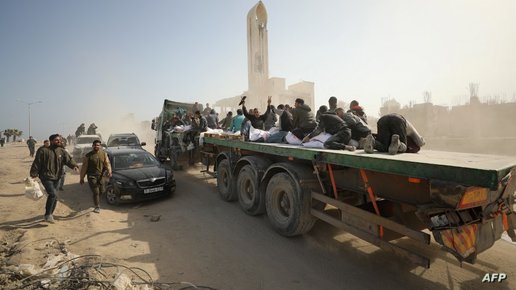 قتلى أثناء توزيع مساعدات في غزة.. والجيش الإسرائيلي ينفي إطلاق النار