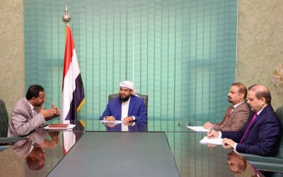 المحرمي يلتقي وزير التربية والتعليم لمناقشة عدد من ملفات عمل الوزارة