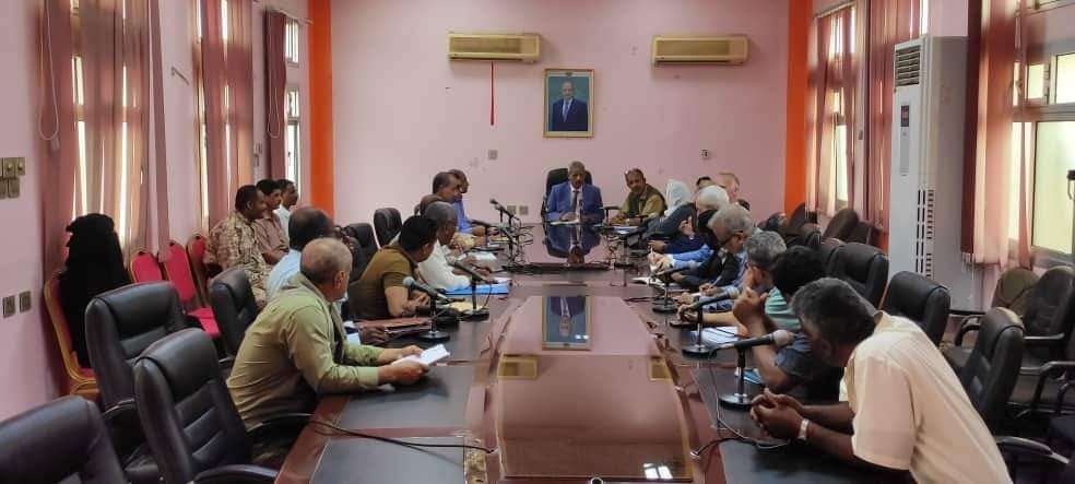محافظ لحج يلتقي الممثل المقيم لبرنامج الأمم المتحدة الإنمائي (UNDP) في اليمن