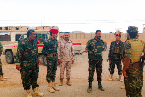 قيادة اللواء الثاني دفاع شبوة تدشن عمل الشرطة العسكرية في مدينة عتق