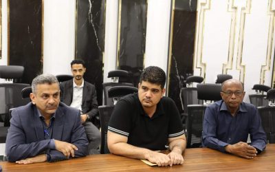 لقاء بالمكلا لبحث خطط التأهيل والتطوير بمؤسسة موانئ البحر العربي