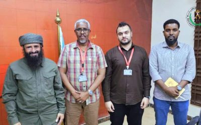 العميد الوالي يستقبل مدير منظمة نداء جنيف ببلادنا ويُشيد بدورها في تدريب منتسبيّ الحزام