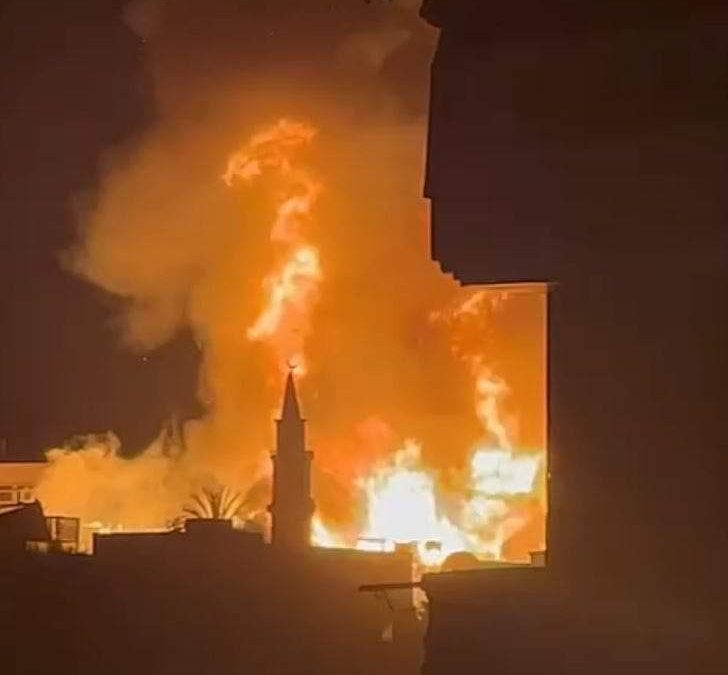 حريق ضخم في استديو مصر بمنطقة الهرم في الجيزة