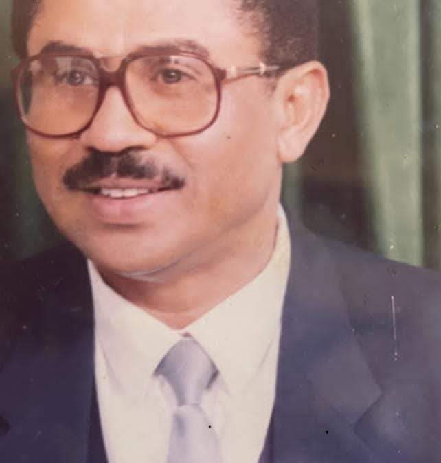 الخطيب الوطني المهيب…الأستاذ عوض عبد الله العرشاني