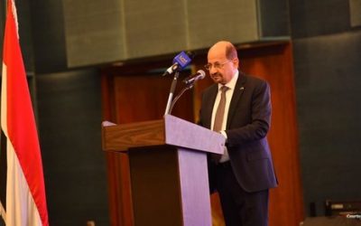 دبلوماسي منذ أكثر من 35 عاما.. من هو وزير الخارجية اليمني الجديد؟