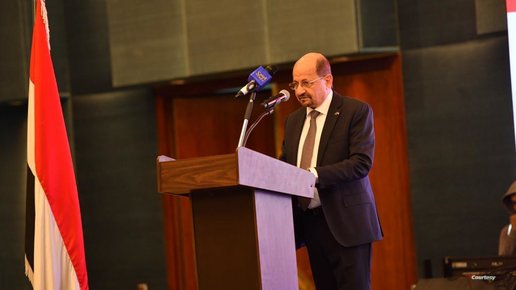 دبلوماسي منذ أكثر من 35 عاما.. من هو وزير الخارجية اليمني الجديد؟