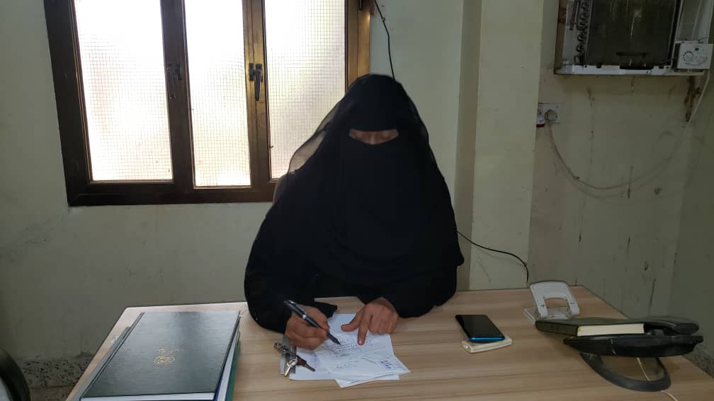 جيهان حيدرة. .  سلمنا مخصص كل مديرية  حصتها من السلل الغذائية المقدمة من الرئيس عيدروس