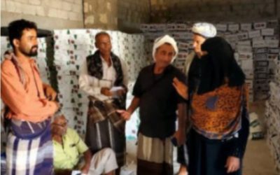 انتقالي أبين يواصل توزيع السلال الغذائية على أسر الشهداء