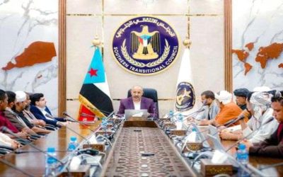 الرئيس الزُبيدي يرفض استقالة أعضاء تنفيذية انتقالي سيحوت
