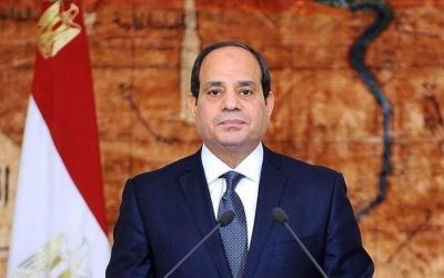 الرئيس المصري يؤكد “السعي المكثف” لوقف إطلاق النار بغزة
