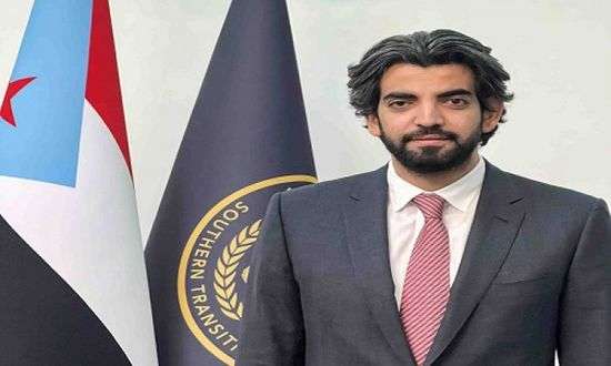البيض من بروكسل : بحثنا القضايا السياسية والإنسانية في الاتحاد الأوروبي