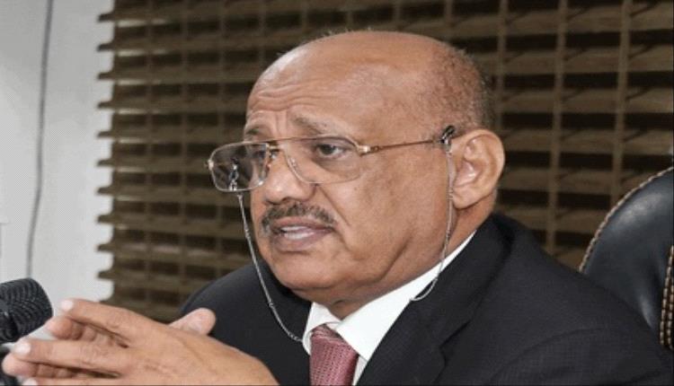 محافظ المركزي بعدن : الاتصالات والدفع الرقمي توفر فرص واعدة للوصول إلى الخدمات المالية