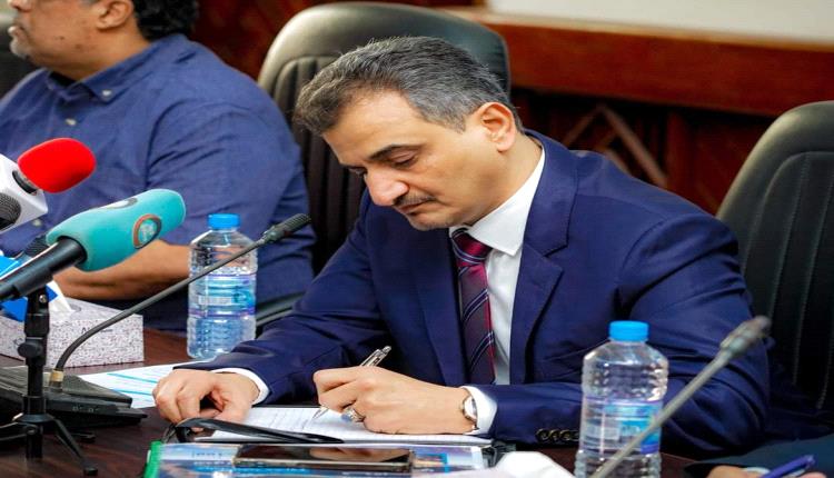 عاجل / محافظ عدن يصدر قراران  جديدان