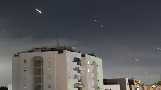رويترز: إسرائيل والولايات المتحدة أسقطتا معظم المسيرات الإيرانية التي مرت فوق سوريا