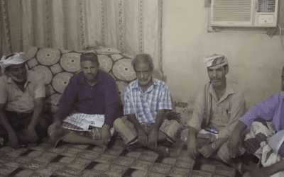 رئيس الهيئة التنفيذية للمجلس الإنتقالي الجنوبي خنفر “بن عطاف” يزور المناضل سالم سالمين باسلهف في منزله