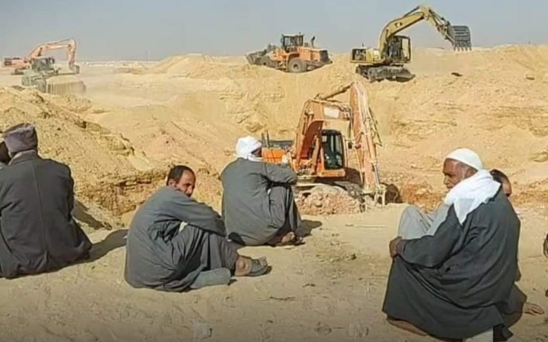 مأساة ريان تتكرر.. مزارع مصري يسقط في بئر عميقة