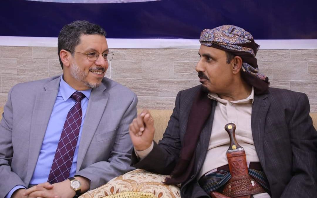 رئيس الوزراء عقب وصوله المكلا: حرصت أن أقضي أول عيد لي بعد رئاستي للحكومة في حضرموت لأقترب من أهلها وأبحث وسائل دعم الحكومة لجهود السلطة المحلية
