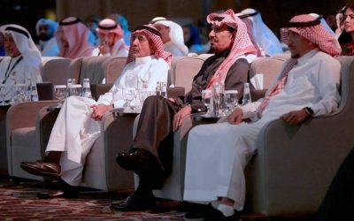 نجوم الخليج يتألقون على السجادة الحمراء في “المهرجان السينمائي الخليجي” بالرياض