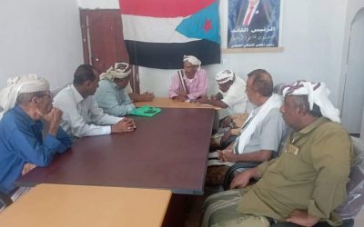 رئيس انتقالي أحور يلتقي بمدير مكتب الشباب والرياضة بالمديرية ونائب رئيس نادي أحور