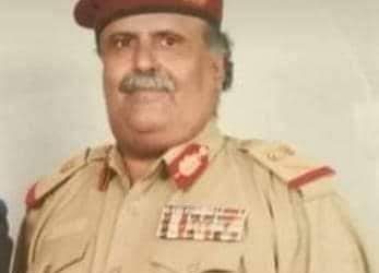 العميد الركن محمد احمد ملهم  يُعزَّي في وفاة اللواء أحمد مساعد حسين الجبواني